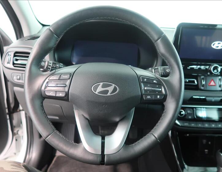 Hyundai i30 10