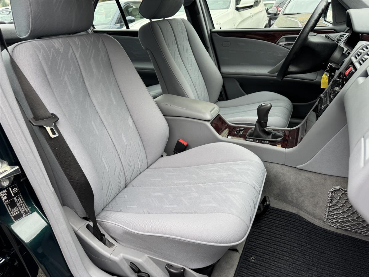 Mercedes-Benz Třídy E