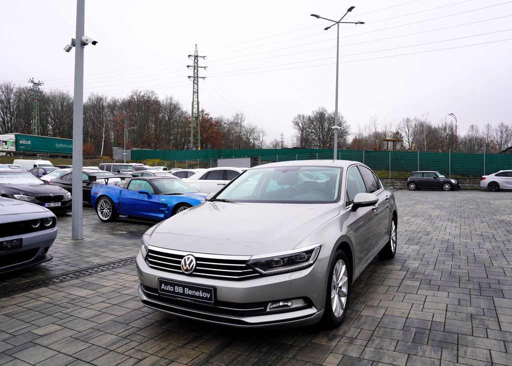 Volkswagen Passat
