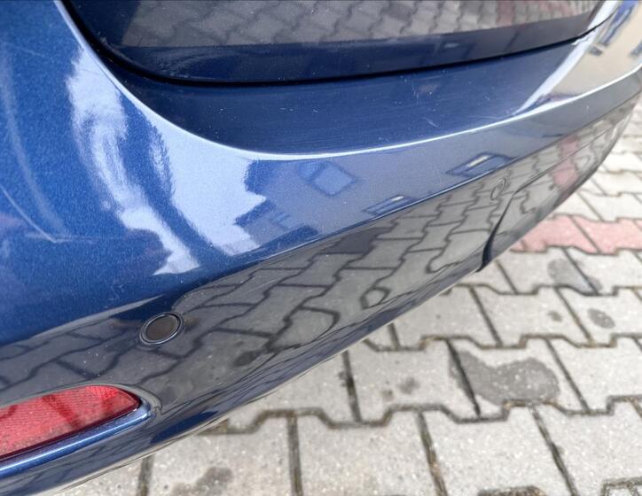 Opel Zafira 25