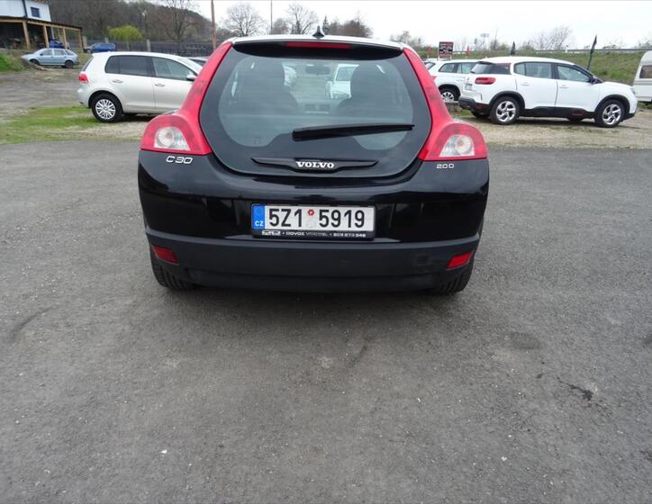 Volvo C30 8
