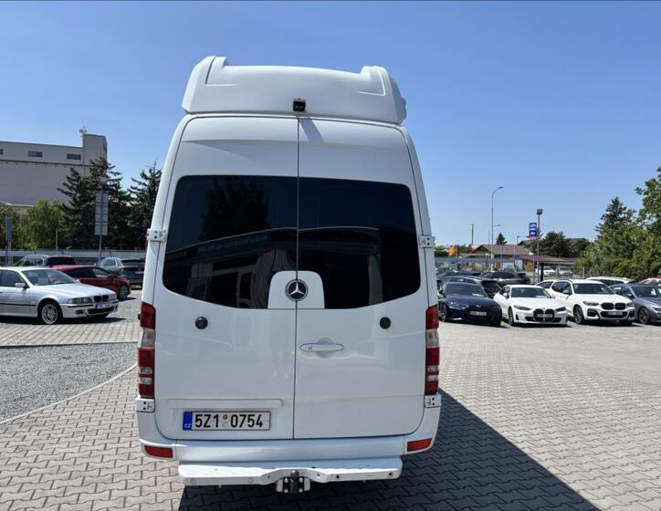 Mercedes-Benz Sprinter 5