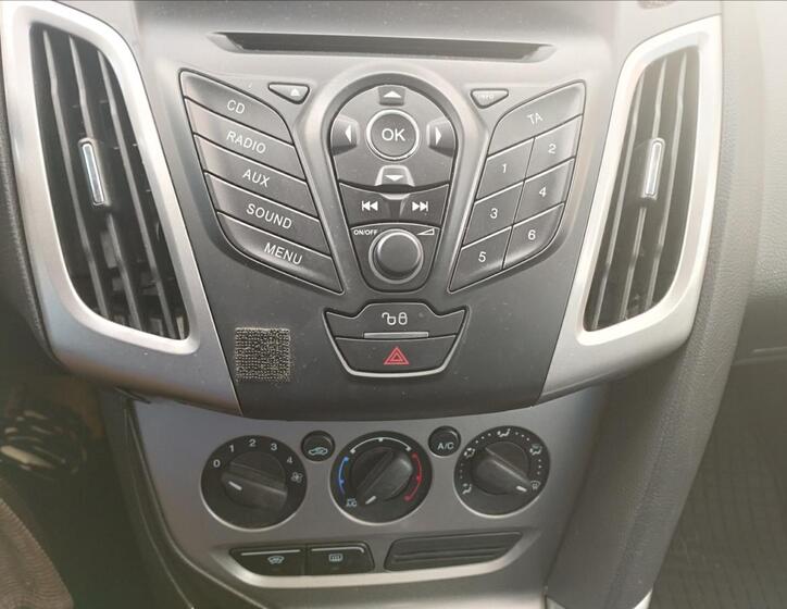 Ford Focus 13