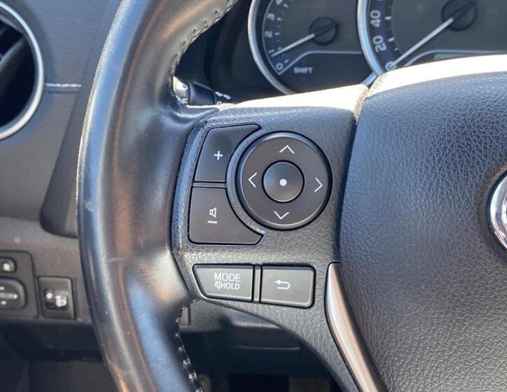 Toyota Auris 19