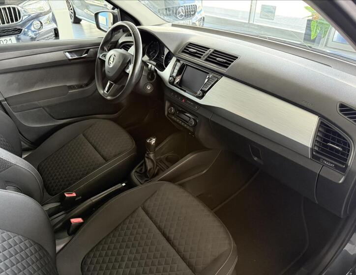 Škoda Fabia 8