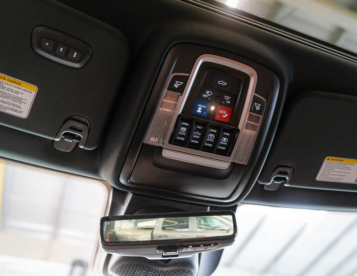 Dodge RAM 32