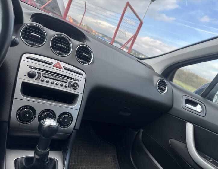 Peugeot 308 11