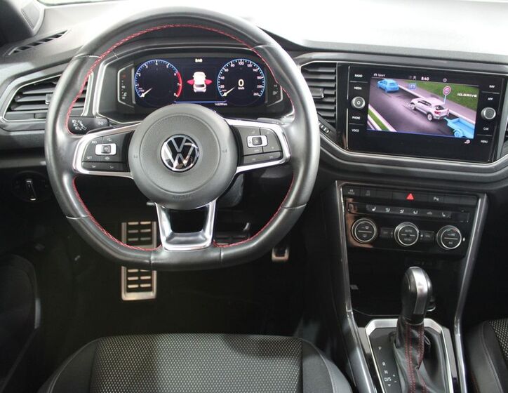 Volkswagen T-Roc 13