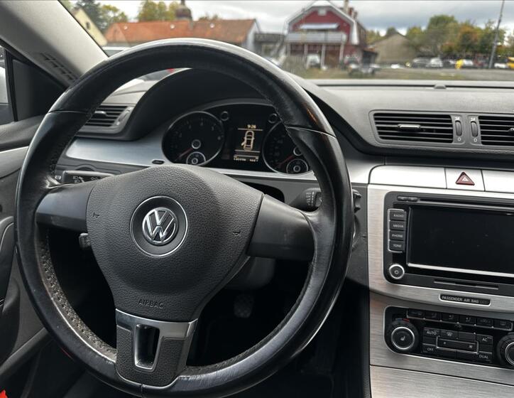 Volkswagen Passat CC 14