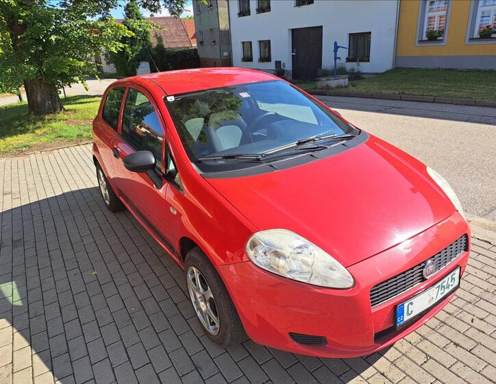 Fiat Grande Punto 13