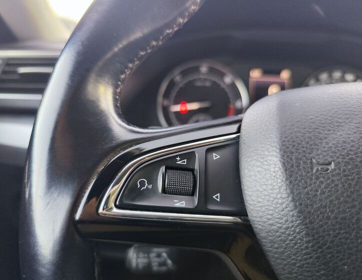 Škoda Superb 25