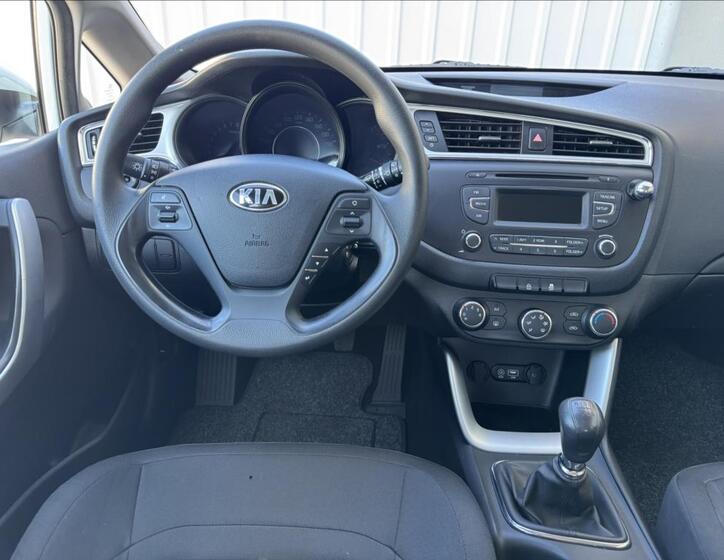 KIA Ceed 29