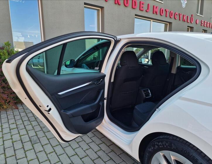 Škoda Octavia 18