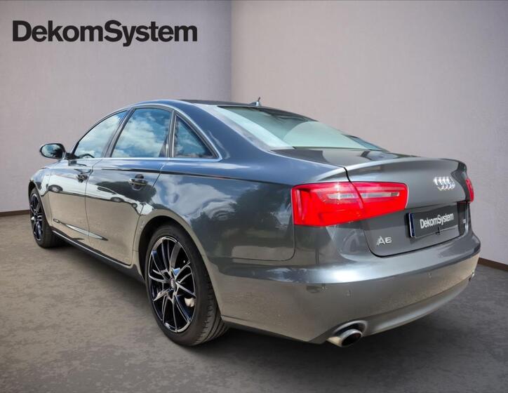 Audi A6 4