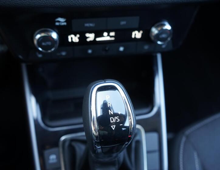 Škoda Fabia 18