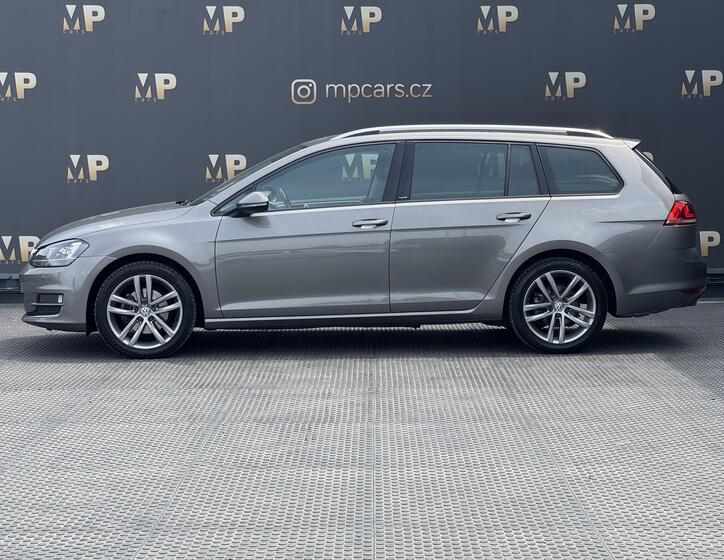 Volkswagen Golf 10