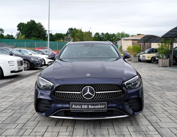 Mercedes-Benz Třídy E 1