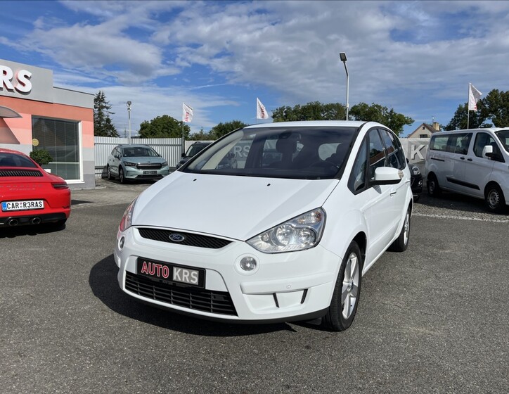 Ford S-MAX 12