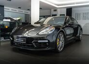 Porsche Panamera 1