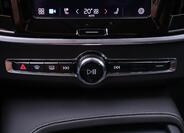 Volvo V90 31