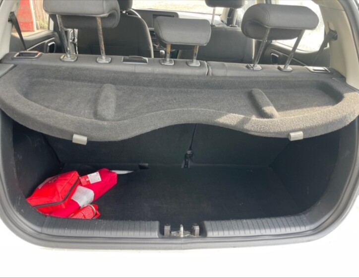 Hyundai i10 6