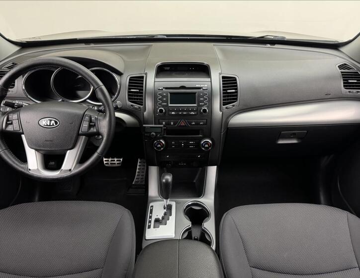 KIA Sorento 7