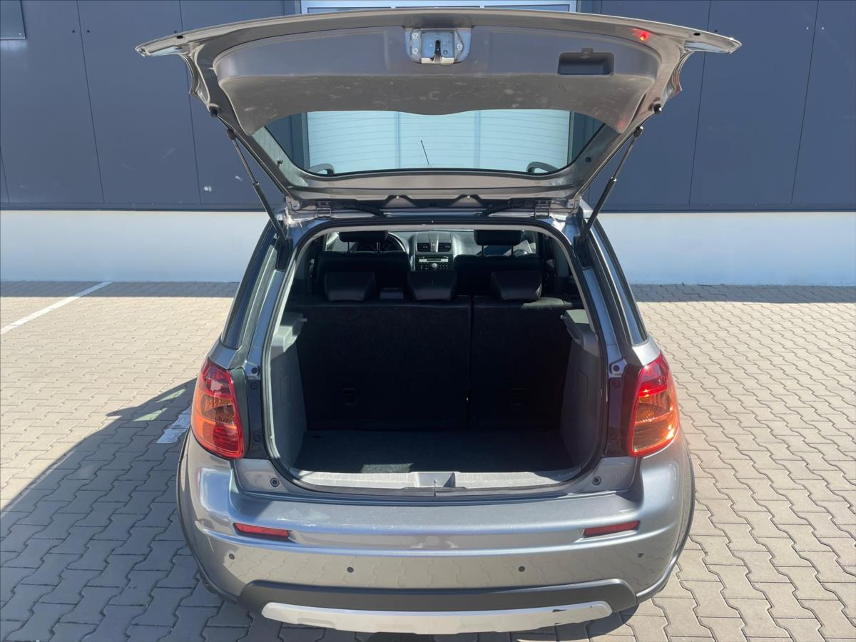 Suzuki SX4