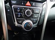 Hyundai i30 29
