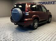 Toyota Land Cruiser 2