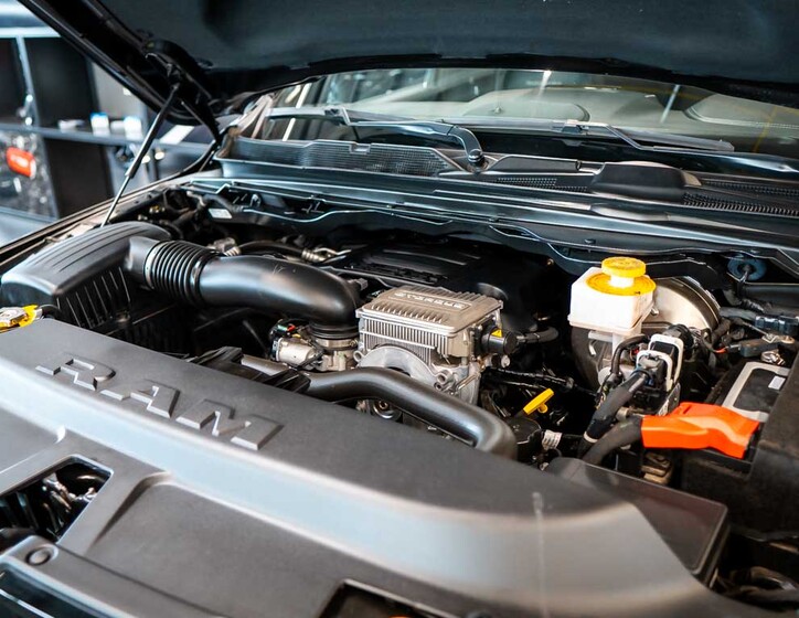 Dodge RAM 38