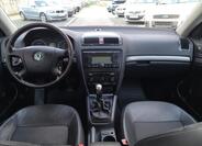 Škoda Octavia 10