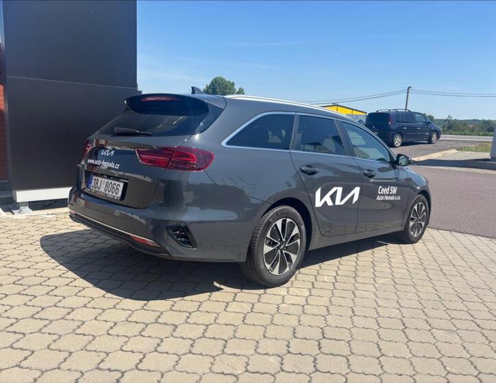 KIA Ceed 3