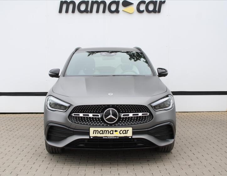 Mercedes-Benz GLA 2