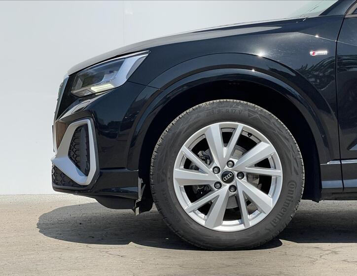 Audi Q2 20