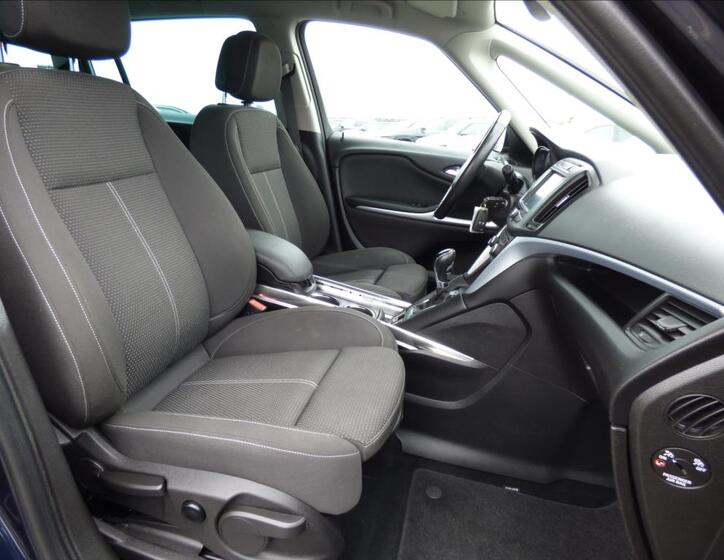 Opel Zafira 59