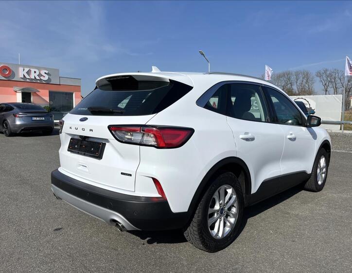 Ford Kuga 4