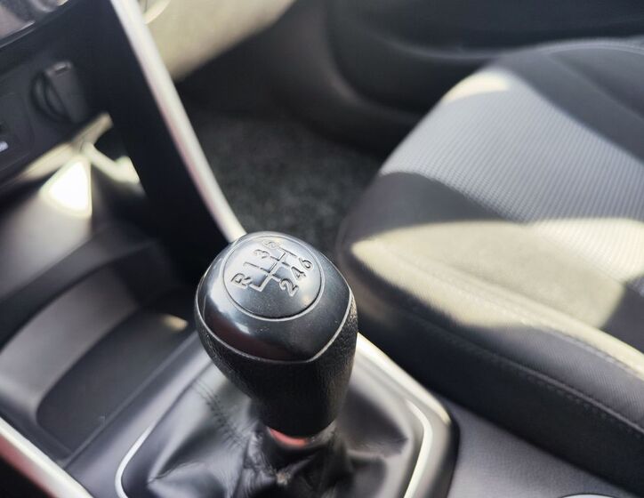 Hyundai i30 16