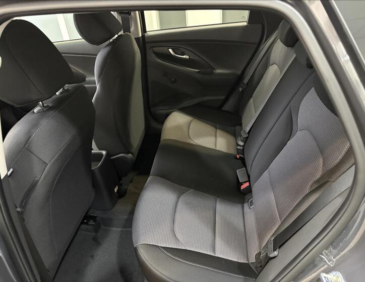 Hyundai i30 9