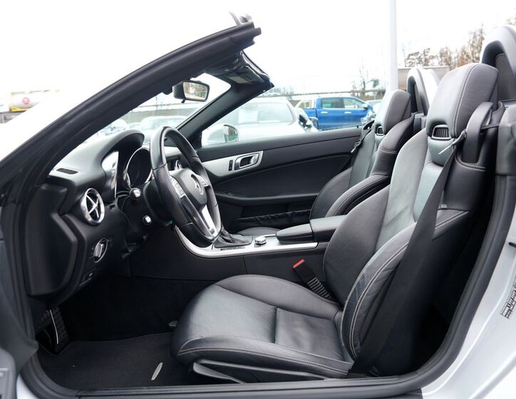 Mercedes-Benz SLK 29