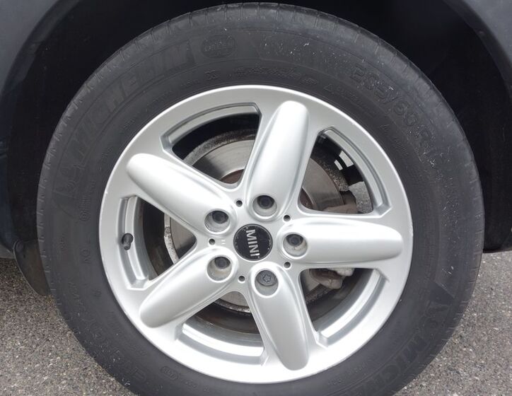Mini Paceman 30