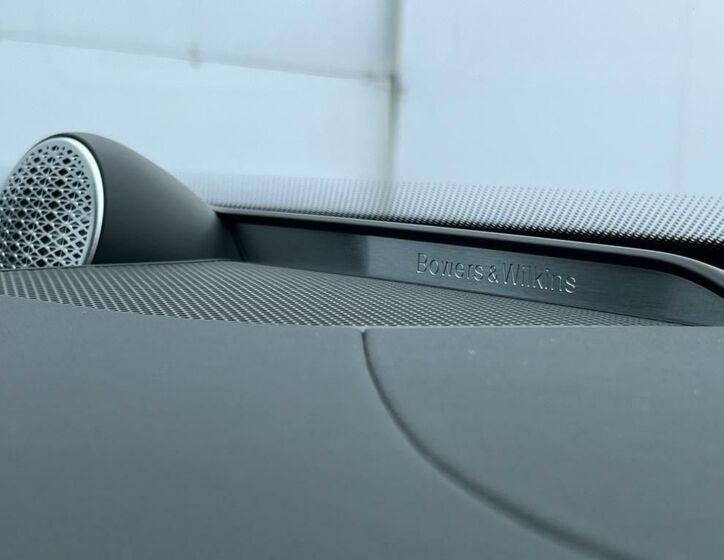 Volvo XC90 17