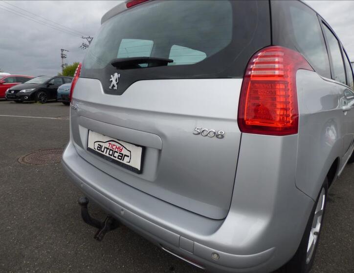 Peugeot 5008 46