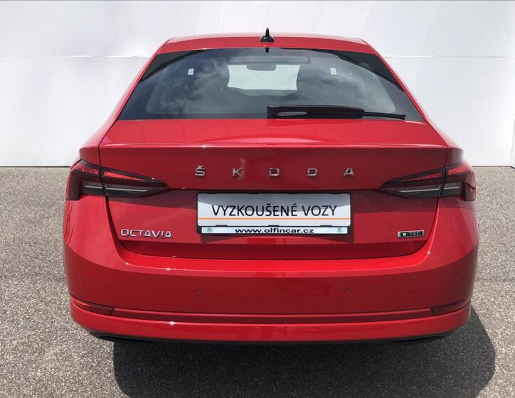 Škoda Octavia 8