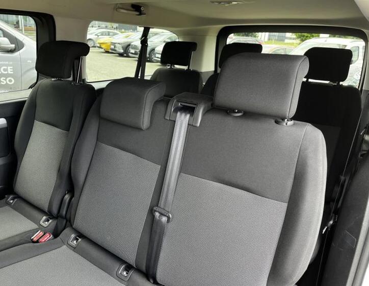 Toyota ProAce Verso 13