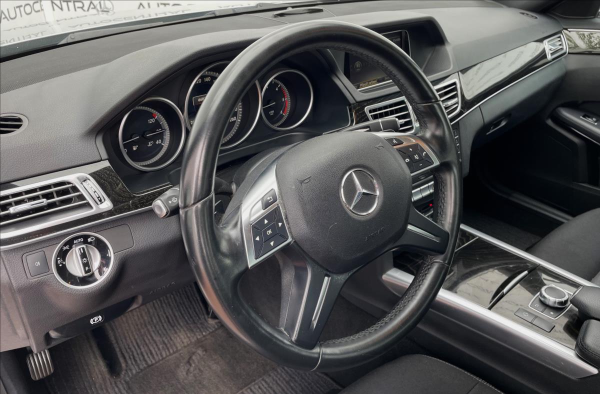Mercedes-Benz Třídy E