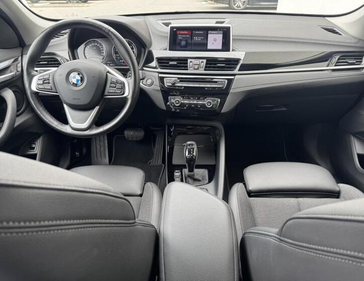 BMW X1 9