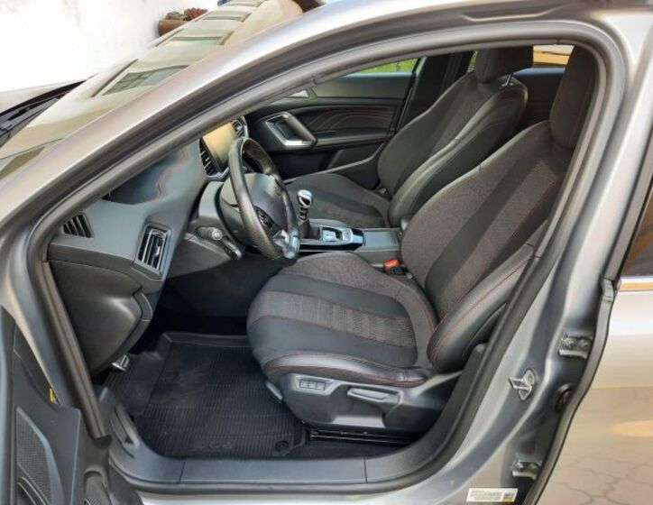 Peugeot 308 12