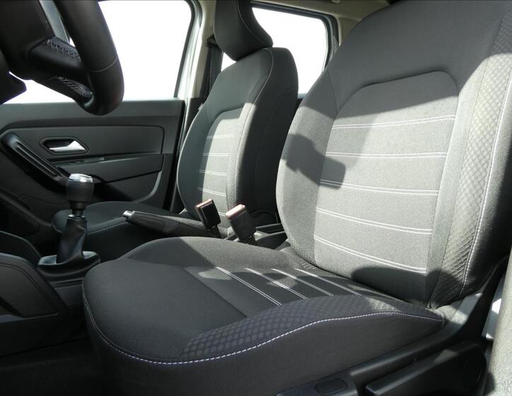 Dacia Duster 29