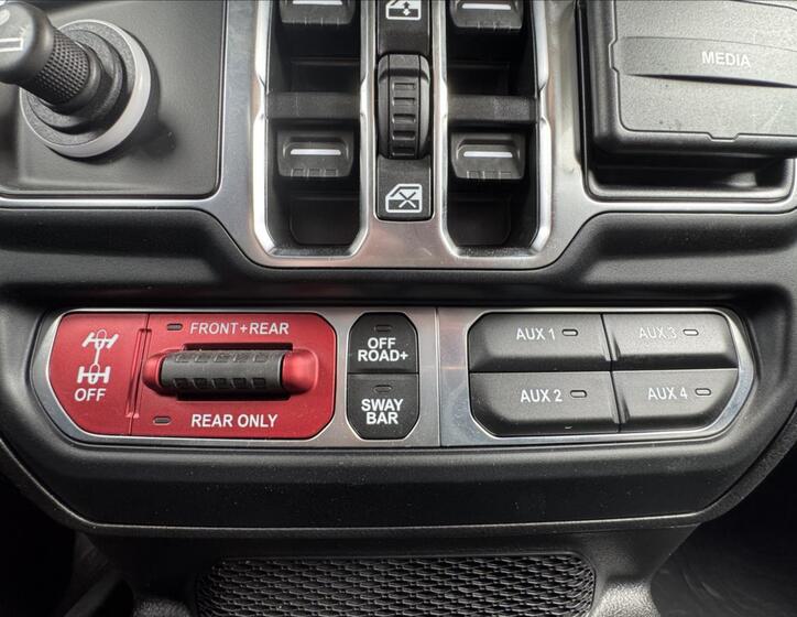 Jeep Wrangler 15