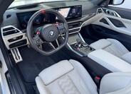 BMW M4 8